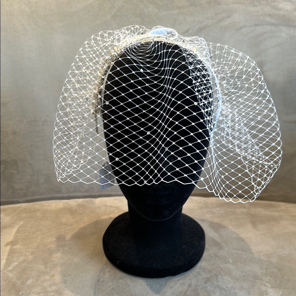 Elegant White Veil Headband